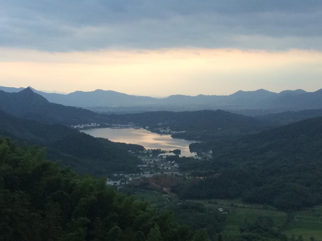 黟县 黄山宏村清和月客栈酒店 外观 照片